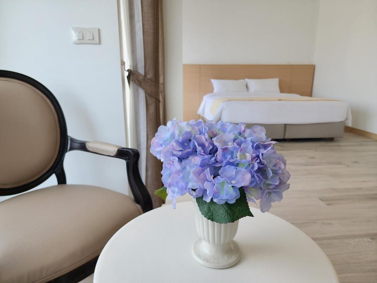Arsh Boutique Hotel Chiang Mai Exteriör bild