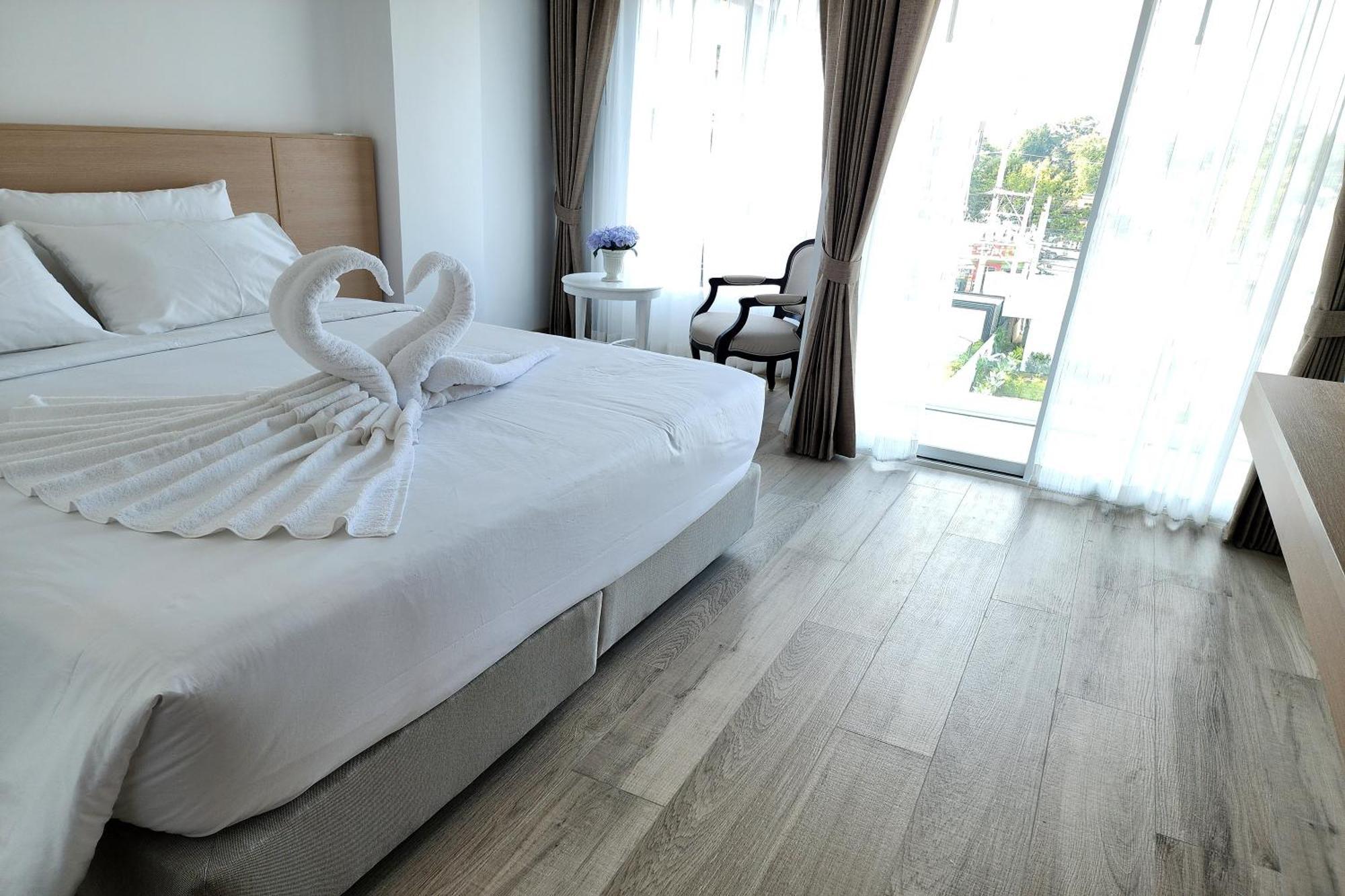 Arsh Boutique Hotel Chiang Mai Exteriör bild